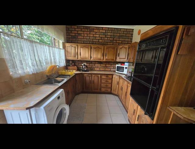 3 BEDROOM HOUSE FOR SALE IN ELSPARK